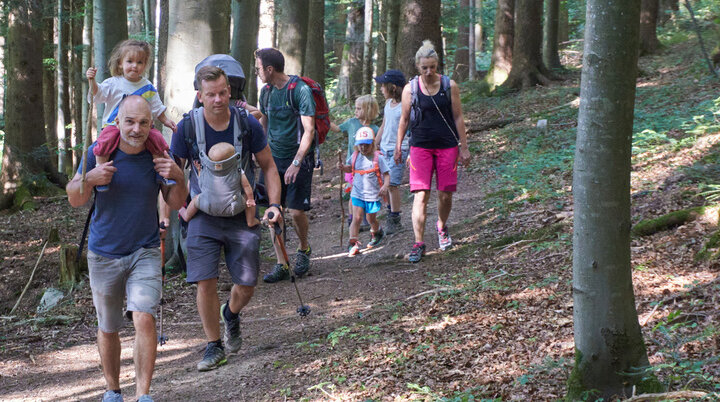 Familiengruppe-unterwegs | © DAV Sektion Tegernsee